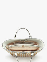Load image into Gallery viewer, Guess Atalia in Natural/White
