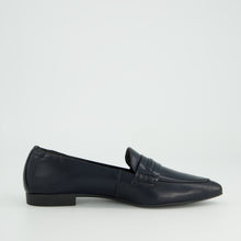 Load image into Gallery viewer, Paul Green 1225 in Navy
