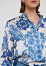 Load image into Gallery viewer, Dea Kudibal DanittaDEA Blouse in Blossoming
