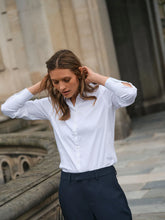Load image into Gallery viewer, Mos Mosh Artina Linen Shirt in White
