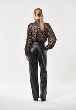 Load image into Gallery viewer, Dea Kudibal Kikki Blouse with Bow in Leopard
