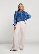 Load image into Gallery viewer, Summum Blouse with English Embroidery
