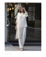 Load image into Gallery viewer, Carmen Melero 1501 WAS €895 NOW €350 SIZE 10 ONLY
