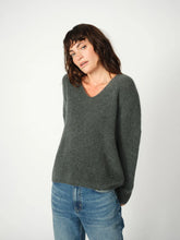 Load image into Gallery viewer, Mos Mosh Thora V-Neck Knit
