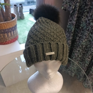 SEEBERGER knit beanie cashmere silk with turn up with real fur pompon in olive