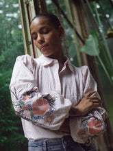 Load image into Gallery viewer, Mos Mosh Ciu Oxfo Shirt in Peachy

