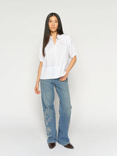 Load image into Gallery viewer, Mos Mosh Tarima Short-Sleeve Blouse in White
