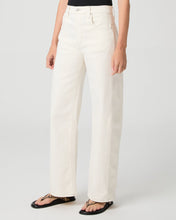 Load image into Gallery viewer, Paige Arellia Skimmer Barrell Jeans in Cream Contrast
