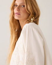 Load image into Gallery viewer, Summum Cotton Cream Jacket
