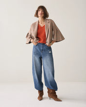 Load image into Gallery viewer, Summum Check Blazer in Goji Berry
