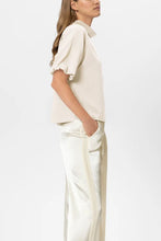 Load image into Gallery viewer, Luisa Cerano Blouse with Balloon Sleeves in Eggshell

