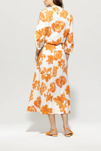 Load image into Gallery viewer, Luisa Cerano Tunic Top with Floral Print
