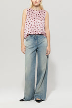 Load image into Gallery viewer, Luisa Cerano Silk Top with Lips Print in Fresh Rose
