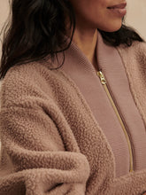 Load image into Gallery viewer, Varley Mumford Half-Zip Fleece in Ginger Snap
