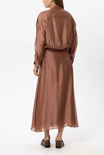 Load image into Gallery viewer, Luisa Cerano Organza-Overshirt in Brick
