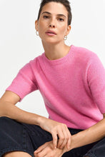 Load image into Gallery viewer, Rich &amp; Royal Seamless Short Sleeve Sweater in Pink Radiance
