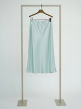 Load image into Gallery viewer, Herzen Skirt 6512

