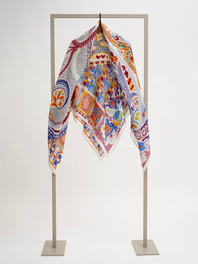 Herzen Scarf in Marina Topas
