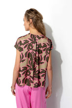 Load image into Gallery viewer, Catnoir Short-Sleeved Blouse in Olive Flower
