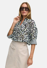 Load image into Gallery viewer, Catnoir Printed Blouse in Yellow Leo
