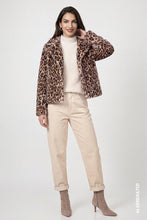 Load image into Gallery viewer, Leopard Print Faux Fur
