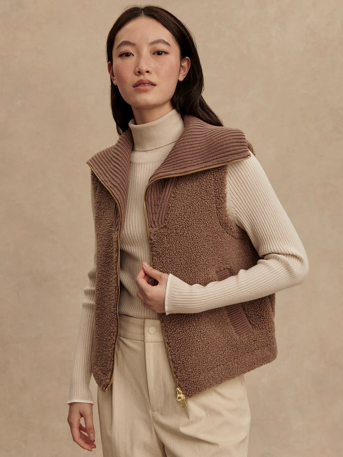 Varley Aspen Gilet in Ash Taupe