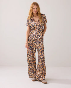 Summum V-Neck Top with Panther Print