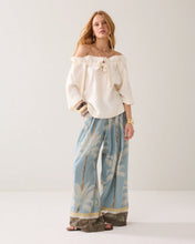 Load image into Gallery viewer, Summum Wear-Your-Way Top in Off White
