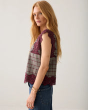 Load image into Gallery viewer, Summum Plaid Top
