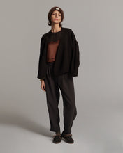 Load image into Gallery viewer, Summum Two-Tone Top with Lace
