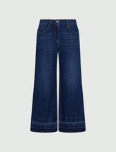 Load image into Gallery viewer, Marella Cropped Flare Jeans
