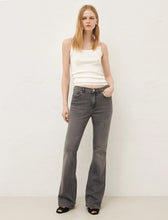 Load image into Gallery viewer, Marella Boot-Cut Jeans in Grey
