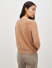 Load image into Gallery viewer, Marella Cutter Top in Camel
