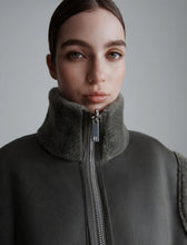 Load image into Gallery viewer, Marella Naval Reversable Gilet in Olive
