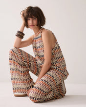 Load image into Gallery viewer, Summum Halter Top in Muulti-Coloured
