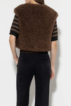 Load image into Gallery viewer, LUISA CERANO Outdoor Gilet Hazelnut
