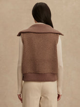 Load image into Gallery viewer, Varley Aspen Gilet in Ash Taupe
