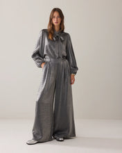 Load image into Gallery viewer, Summum Wide Metallic Trousers
