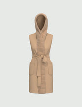 Load image into Gallery viewer, Emme Formosa Gilet in Beige
