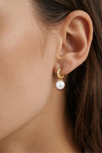 Load image into Gallery viewer, Dyrberg/Kern Liora White/Gold Earrings
