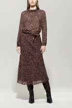 Load image into Gallery viewer, Luisa Cerano Midi Skirt with Animal Print
