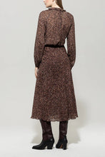 Load image into Gallery viewer, Luisa Cerano Midi Skirt with Animal Print
