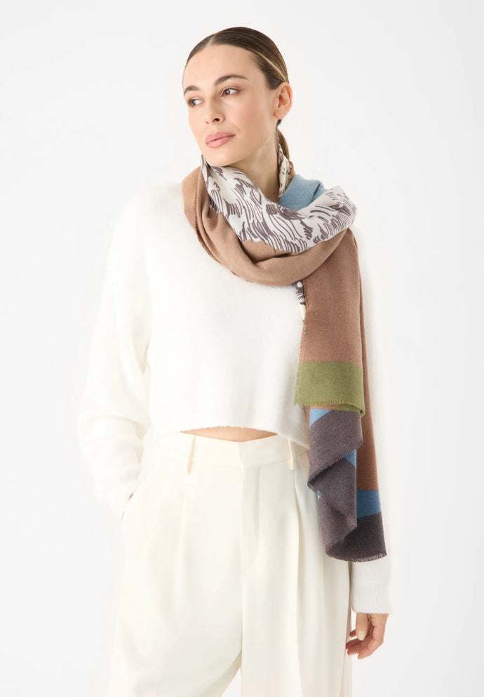 Codello Scarf with a hand drawn dog motif in Blue