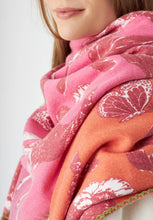 Load image into Gallery viewer, Codello Printed Triangle Scarf in Pink
