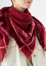 Load image into Gallery viewer, Codello Printed Leopard Scarf in Red
