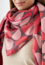Load image into Gallery viewer, Codello Triangular scarf in Scandi look in Red
