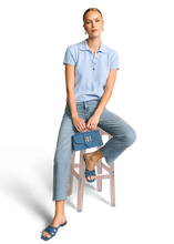 Load image into Gallery viewer, Riani Straight Fit Jeans in Bleach Blue
