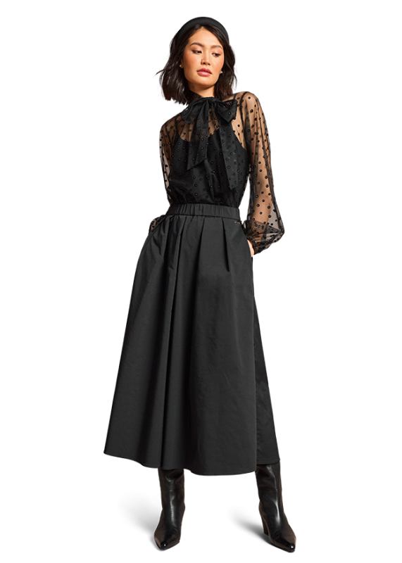 Riani Japan Taffeta Skirt in Black