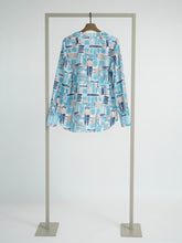 Load image into Gallery viewer, Herzen&#39;s Blue Print Blouse 6052
