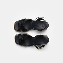 Load image into Gallery viewer, Paul Green Sandal 6073 in Black
